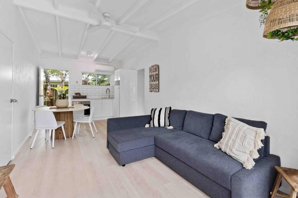 Pa2 Stunning Sunshine Pets Welcome Apartment