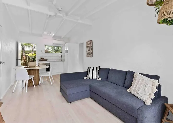 Pa2 Stunning Sunshine Beach Apt Pets Welcome